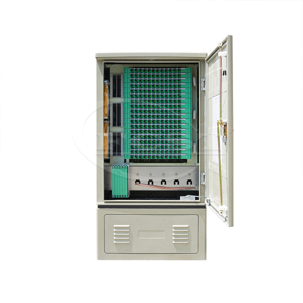 FTTH distribution hub